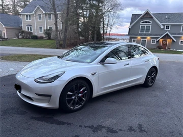 Авто Tesla Model 3 2019 № 8633366