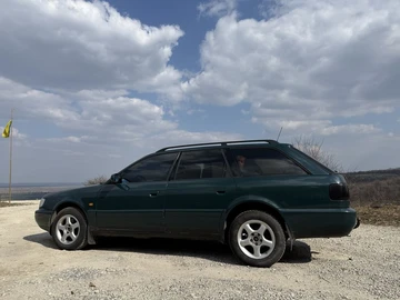 Авто Audi A6 1994 № 8633370