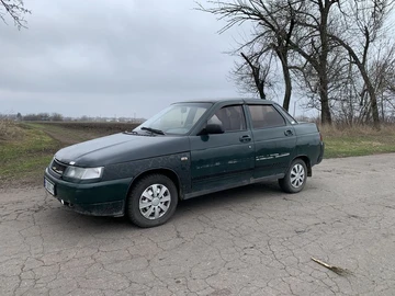 Авто ВАЗ 2110 1999 № 8633595
