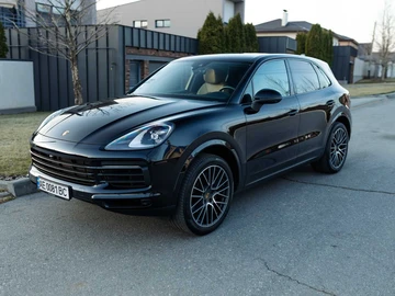 Авто Porsche Cayenne 2018 № 8633597