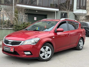 Авто KIA Cee X27 D 2009 № 8633657