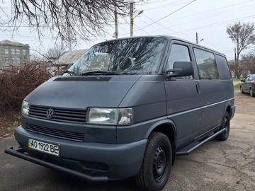 Авто Volkswagen Transporter 2000 № 8634086