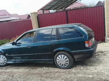 Авто BMW 1 Серия 1997 № 8634129
