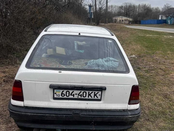 Авто Opel Admiral 1986 № 8634380