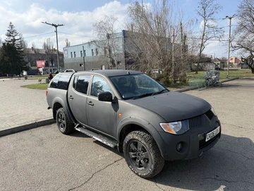 Авто Mitsubishi L 200 2006 № 8634395