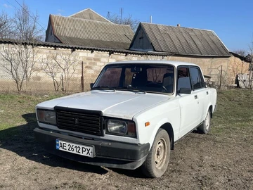 Авто ВАЗ 2107 2001 № 8634732