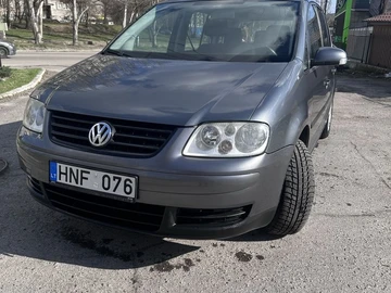 Авто Volkswagen Touran 2005 № 8634797