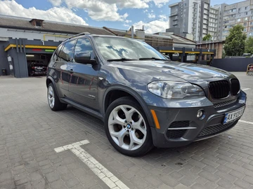 Авто BMW X5 2012 № 8634830