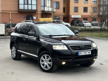 Авто Volkswagen Touareg 2005 № 8635018