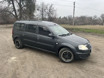 Авто Renault Logan 2010 № 8635042