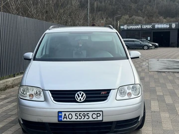 Авто Volkswagen Touran 2003 № 8635144