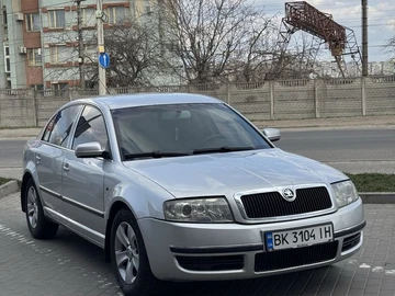 Авто Skoda Superb 2004 № 8635296