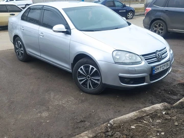 Авто Volkswagen Jetta 2007 № 8635319