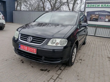Авто Volkswagen Touran 2005 № 8635320