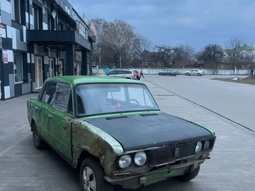 Авто ВАЗ 2103 1979 № 8635389