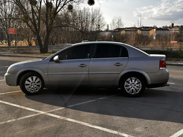 Авто Opel Vectra 2004 № 8635391