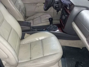 Авто Opel Omega 2000 № 8635667