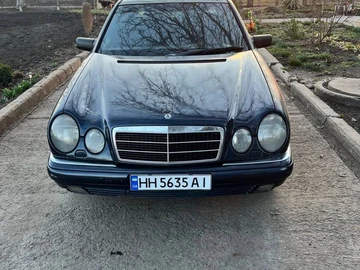 Авто Mercedes 280 1996 № 8635680
