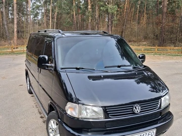 Авто Volkswagen Transporter 2000 № 8635932