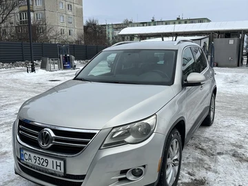 Авто Volkswagen Tiguan 2011 № 8635935