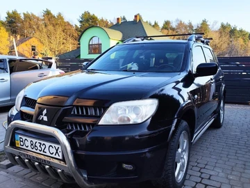 Авто Mitsubishi Outlander 2004 № 8636018
