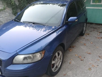 Авто Volvo V50 2005 № 8636065