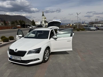 Авто Skoda Superb 2018 № 8636068