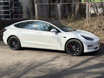 Авто Tesla Model 3 2022 № 8636278
