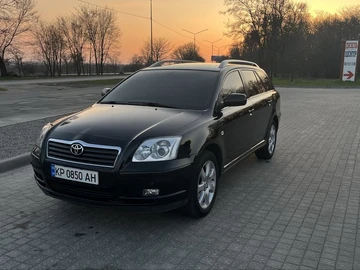 Авто Toyota Avensis 2004 № 8636284