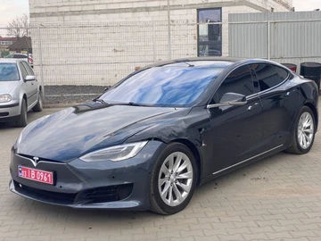 Авто Tesla Model S 2016 № 8636292