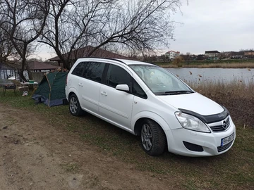 Авто Opel Zafira 2009 № 8636301