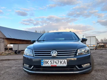 Авто Volkswagen Passat Variant 2012 № 8636480