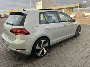 Авто Volkswagen Golf 2018 № 8636526