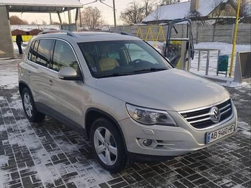 Авто Volkswagen Tiguan 2011 № 8636668