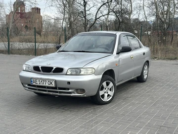 Авто Daewoo Nubira 1998 № 8636796