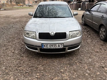 Авто Skoda Superb 2003 № 8636837