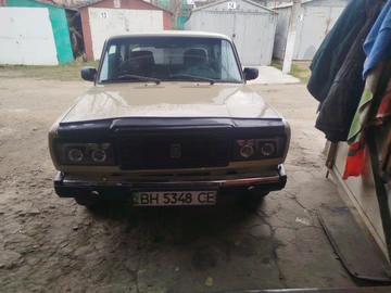 Авто ВАЗ 2107 1986 № 8637036