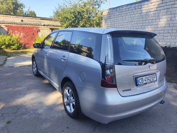 Авто Mitsubishi Grandis 2008 № 8637066