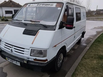 Авто Renault Trafic 2000 № 8637090