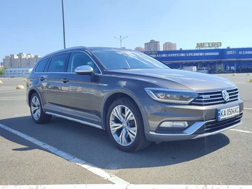 Авто Volkswagen Passat Variant 2017 № 8637220