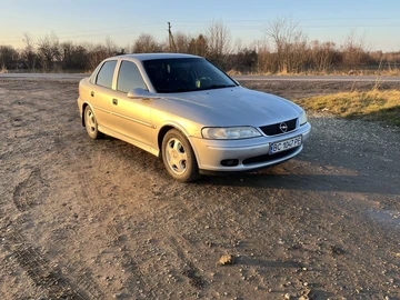 Авто Opel Vectra 1999 № 8637228