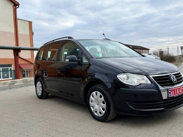 Авто Volkswagen Touran 2007 № 8637261