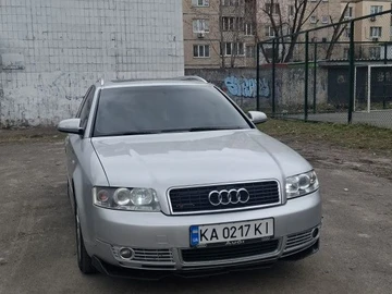 Авто Audi Rs4 2004 № 8637310