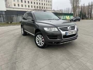 Авто Volkswagen Touareg 2007 № 8637332