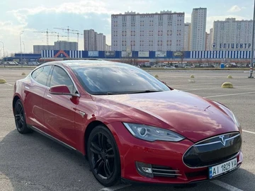 Авто Tesla Model S 2013 № 8637335