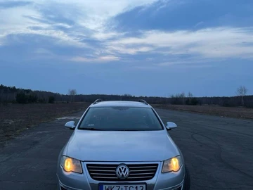 Авто Volkswagen Passat Variant 2006 № 8637343