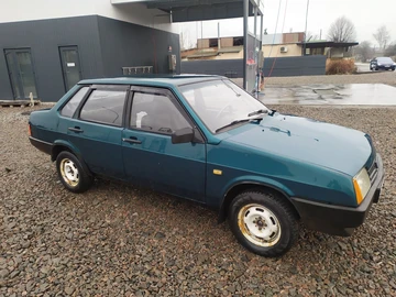 Авто ВАЗ 21099 2001 № 8637344