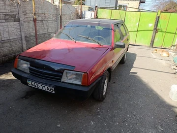 Авто ВАЗ 2109 1992 № 8637619