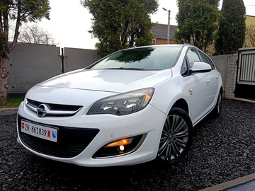 Авто Opel Astra 2013 № 8637628