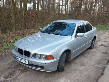 Авто BMW 5 Серия 2001 № 8637635